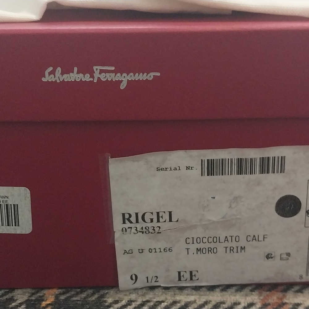 Salvatore Ferragamo Men's Dark Brown Leather Dress Shoes - Picture 7 of 16